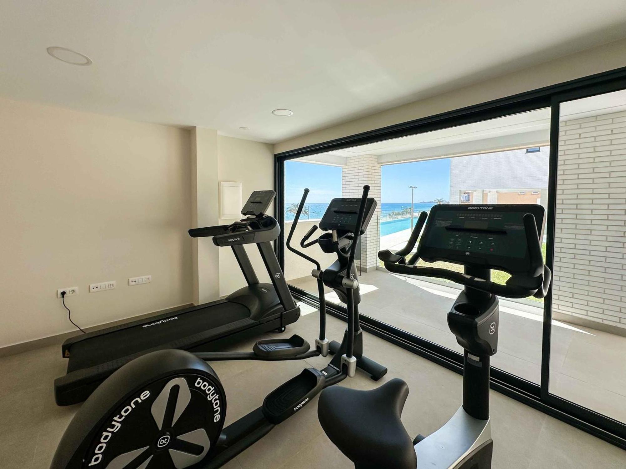 Lantia. Amaneceres De Ensueno Y Piscina Con Vistas Apartment El Campello Ngoại thất bức ảnh